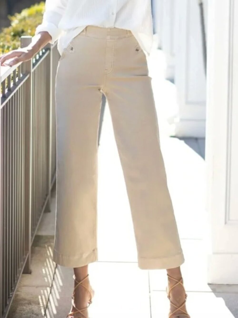 SPANX SPANXsupersmooth Stretch Twill Cropped Wide Leg Pant in Khaki Tan, size M